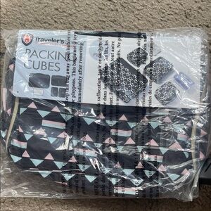 Traveler's Choice Packing Cubes Set